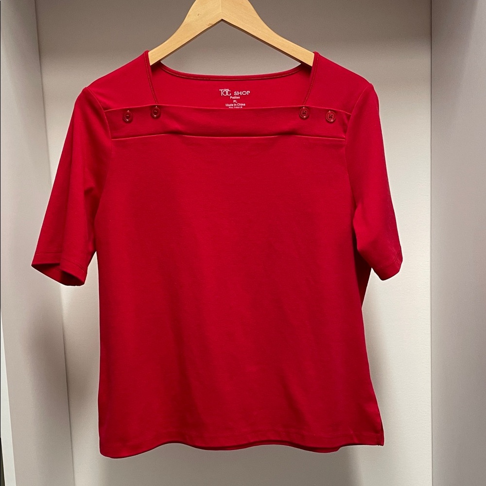 Tog Shop Red Short Sleeve Top Button Accents Size Petite Large